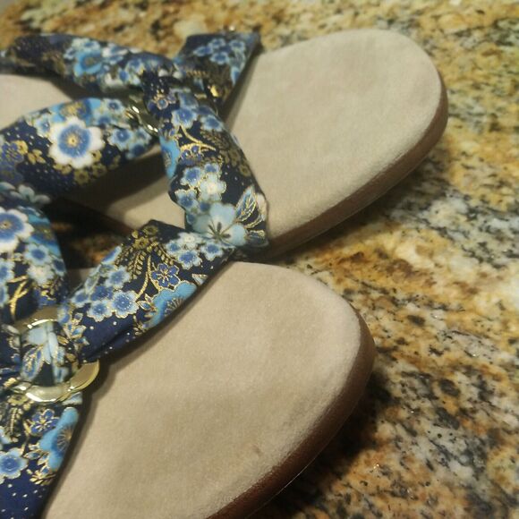Women's US 11 Blue Island Slipper Suade Thong Wedge Sandals Floral Fabric Slide - Picture 10 of 10